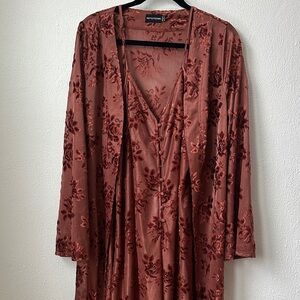 PrettyLittleThing Rust Floral Duster & Jumpsuit